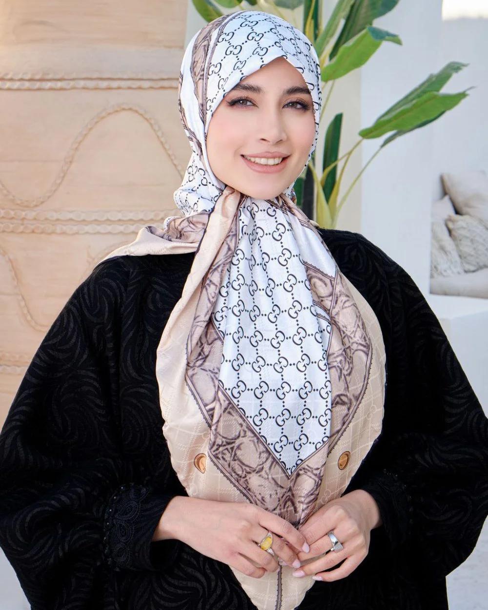 روسری ابریشم گوچی سایز (۱۲۰) ۲۰۲۲۳ - Image 2