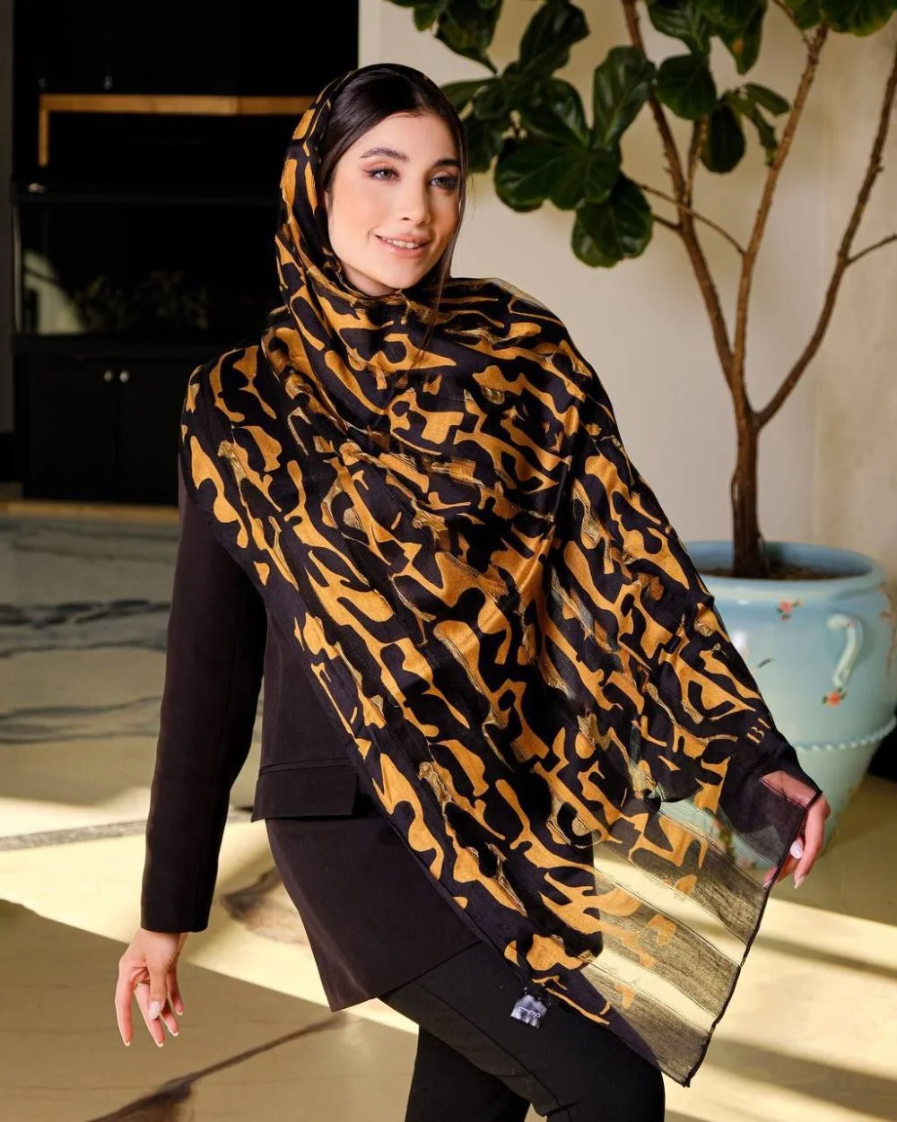 شال ابریشم میله ای 20264 BURBERRY - Image 4
