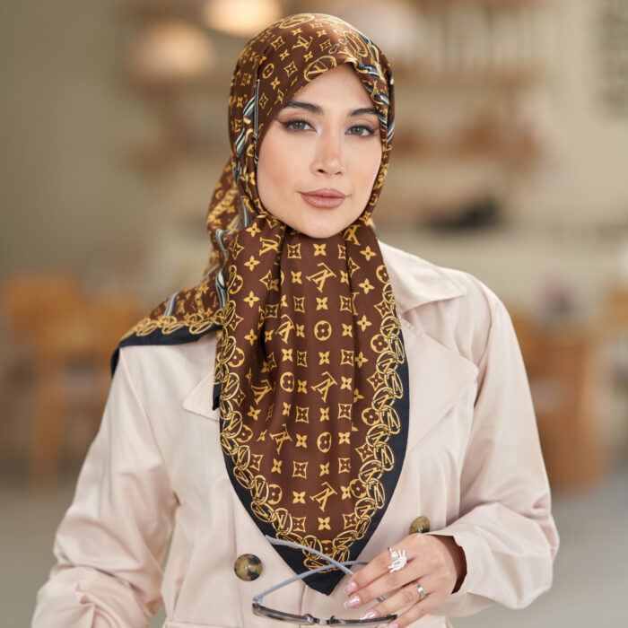 روسری ابریشم توییل دوردستدوز (قواره صد) 30170