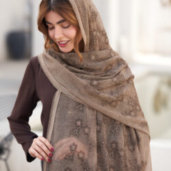 شال نخ ویسکوز گل‌دار 20681