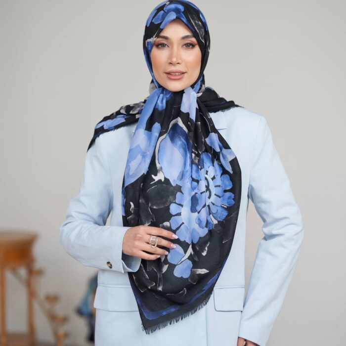 روسری نخی طرح ابر (قواره 140) 30234